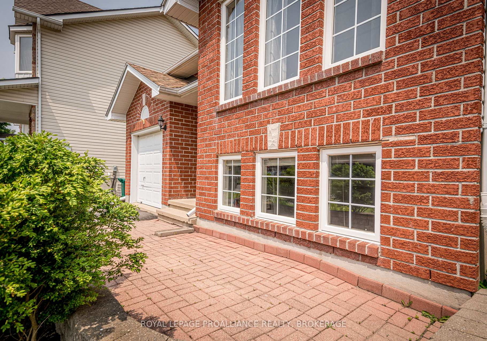 94-dalgleish-avenue-kingston-ontario-x12209189