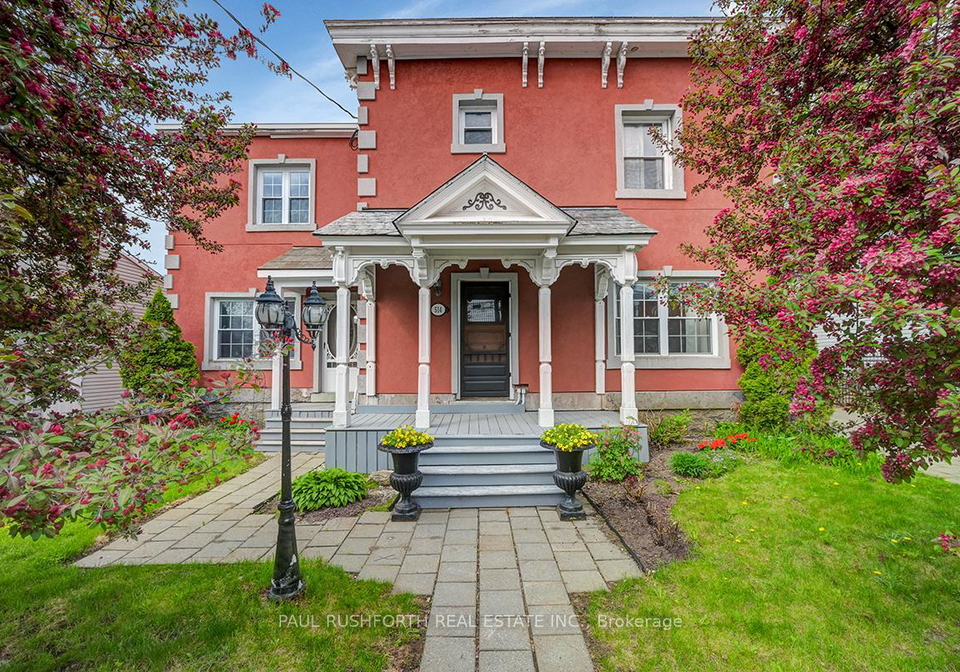 514-516-st-lawrence-street-north-dundas-ontario-x12209258