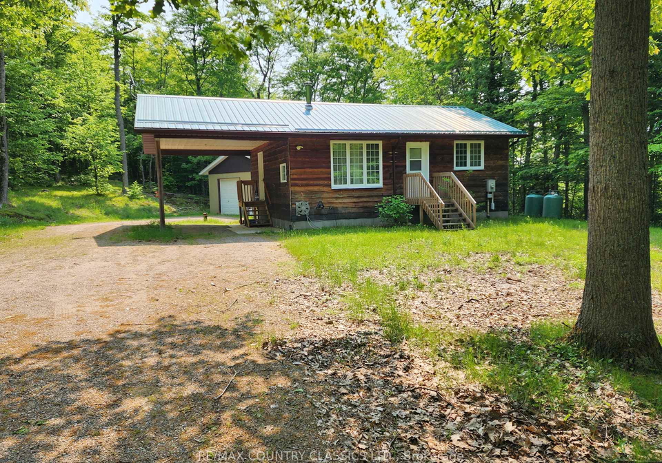 182-centreview-road-hastings-highlands-ontario-x12209301