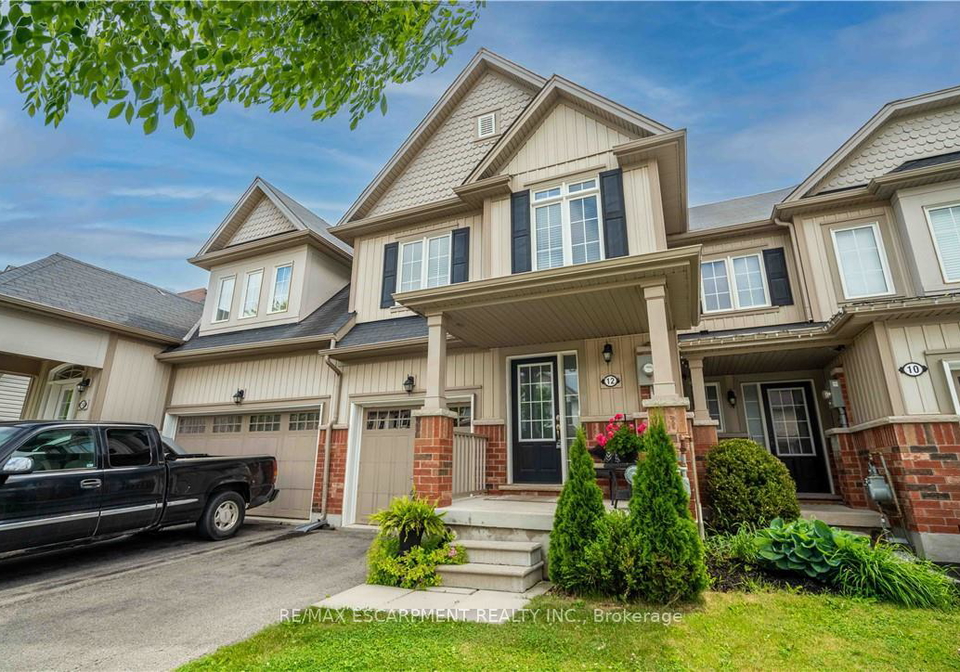 12-lynch-crescent-hamilton-ontario-x12209313