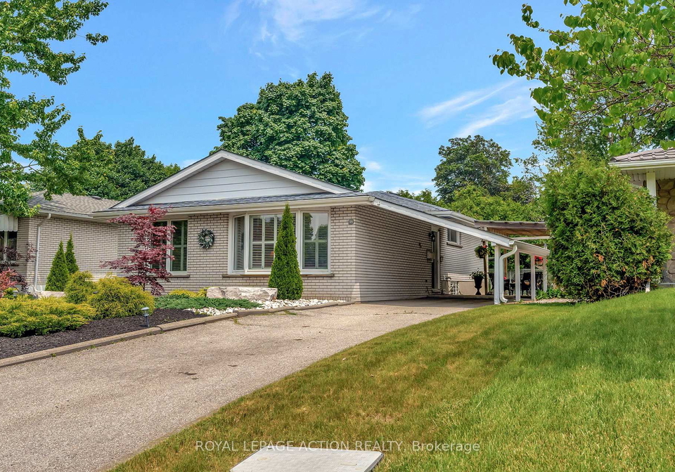 39-sandra-street-brantford-ontario-x12209482