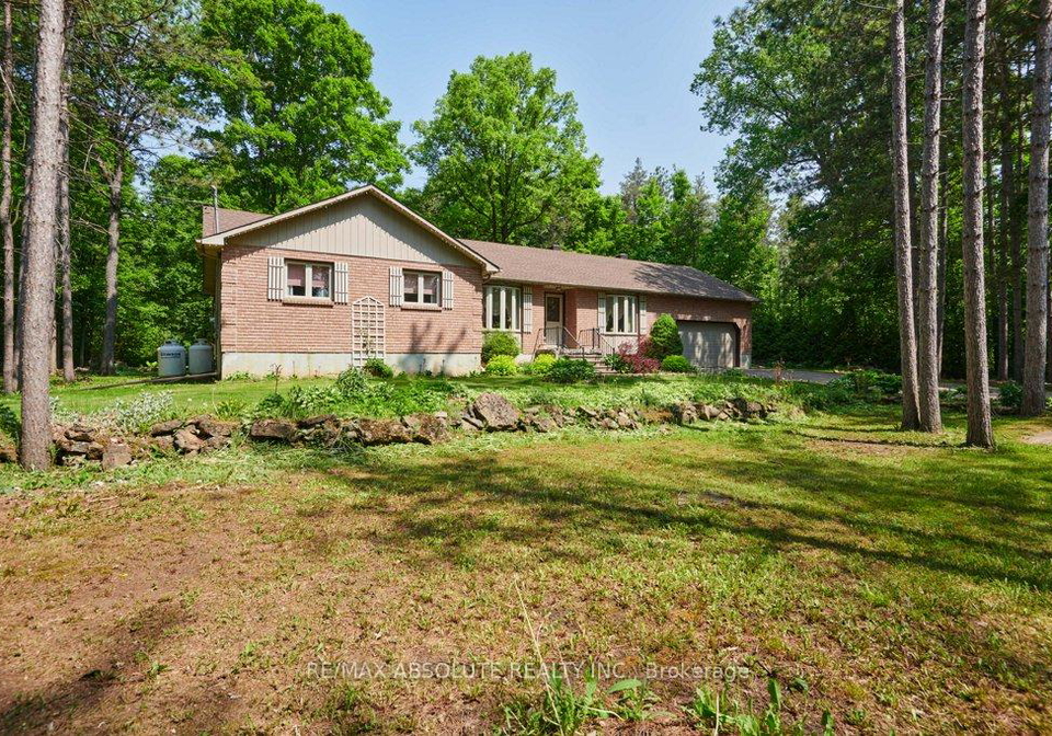 8344-forest-green-crescent-ottawa-ontario-x12209726