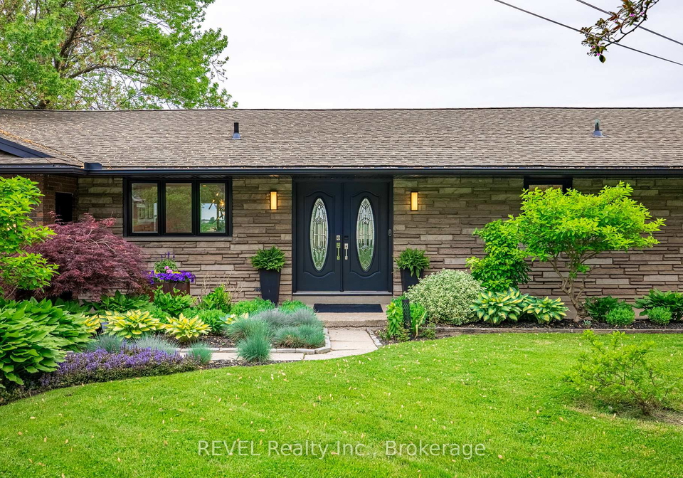 238-queenston-road-niagara-on-the-lake-ontario-x12209740