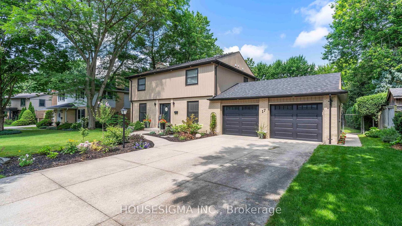 17-hunt-village-crescent-london-north-ontario-x12209747