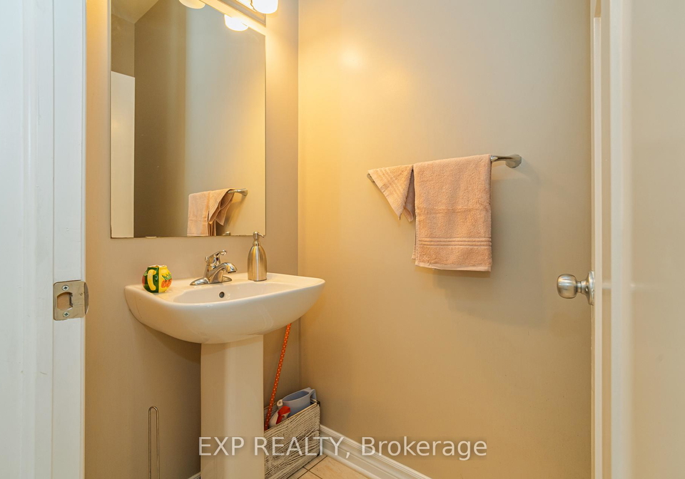 815-cedar-creek-drive-ottawa-ontario-x12209865
