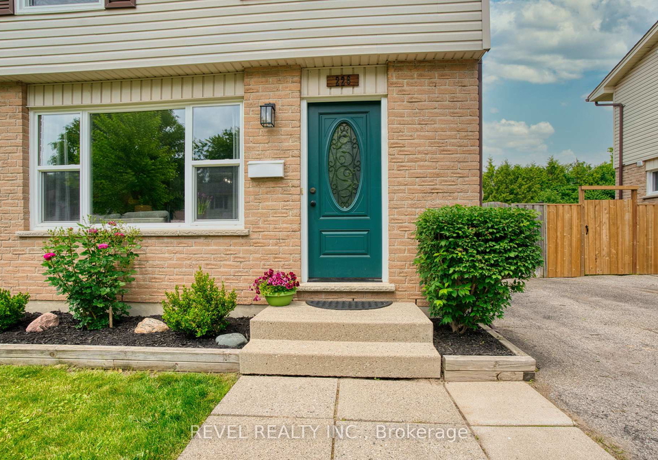 226-brunswick-crescent-london-north-ontario-x12209878