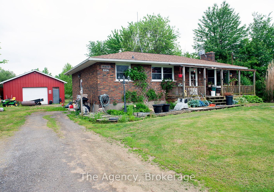 8806-netherby-road-niagara-falls-ontario-x12209907