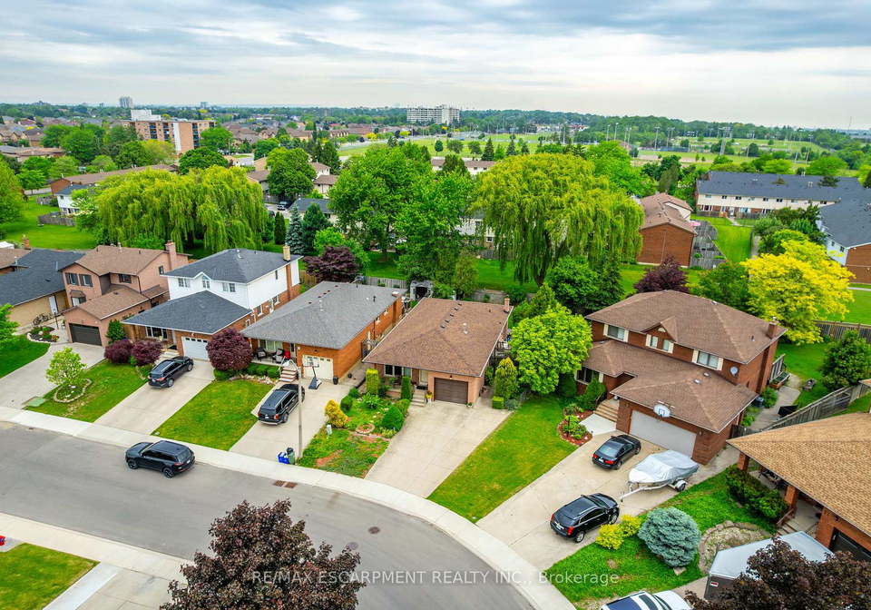 43-trenholme-crescent-hamilton-ontario-x12209979