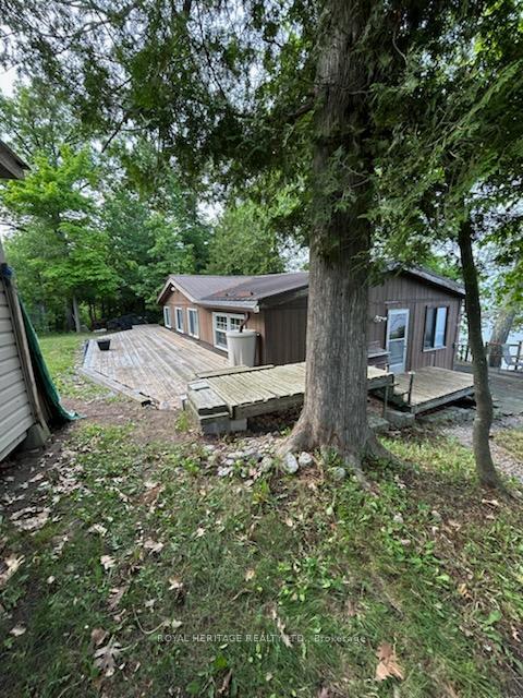 1474-grenadier-island-selwyn-ontario-x12210051