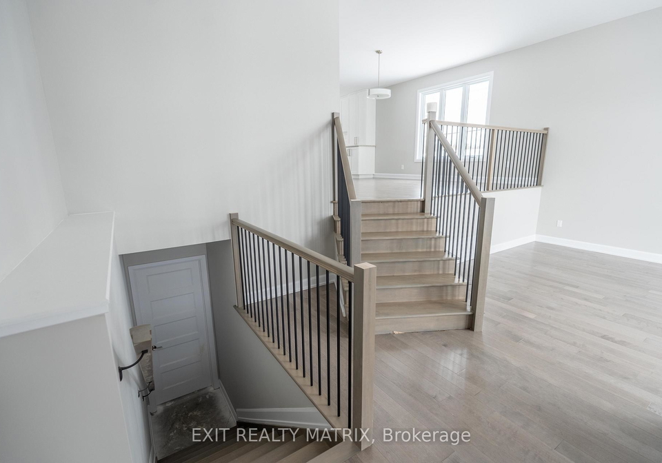 4642-cornett-lane-south-stormont-ontario-x12210113