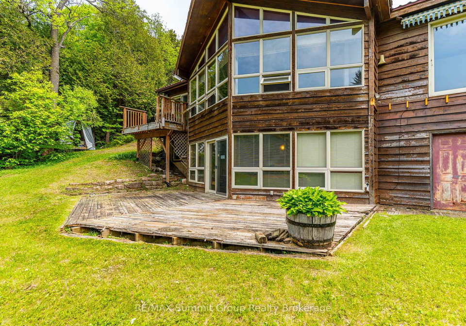 633476-artemesia-glenelg-townline-west-grey-ontario-x12210139