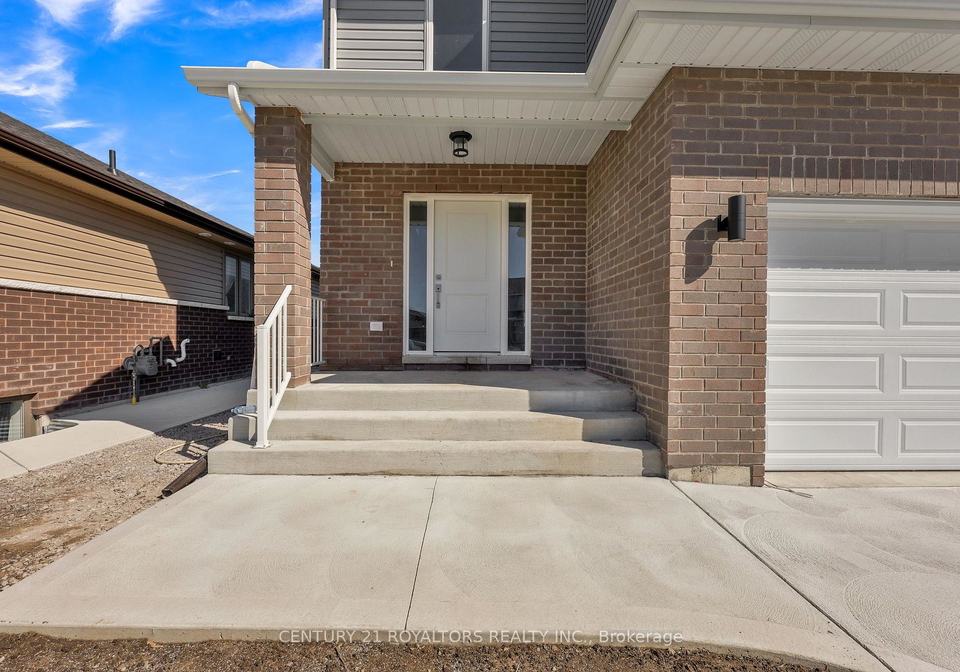 98-warwick-drive-chatham-kent-ontario-x12210293