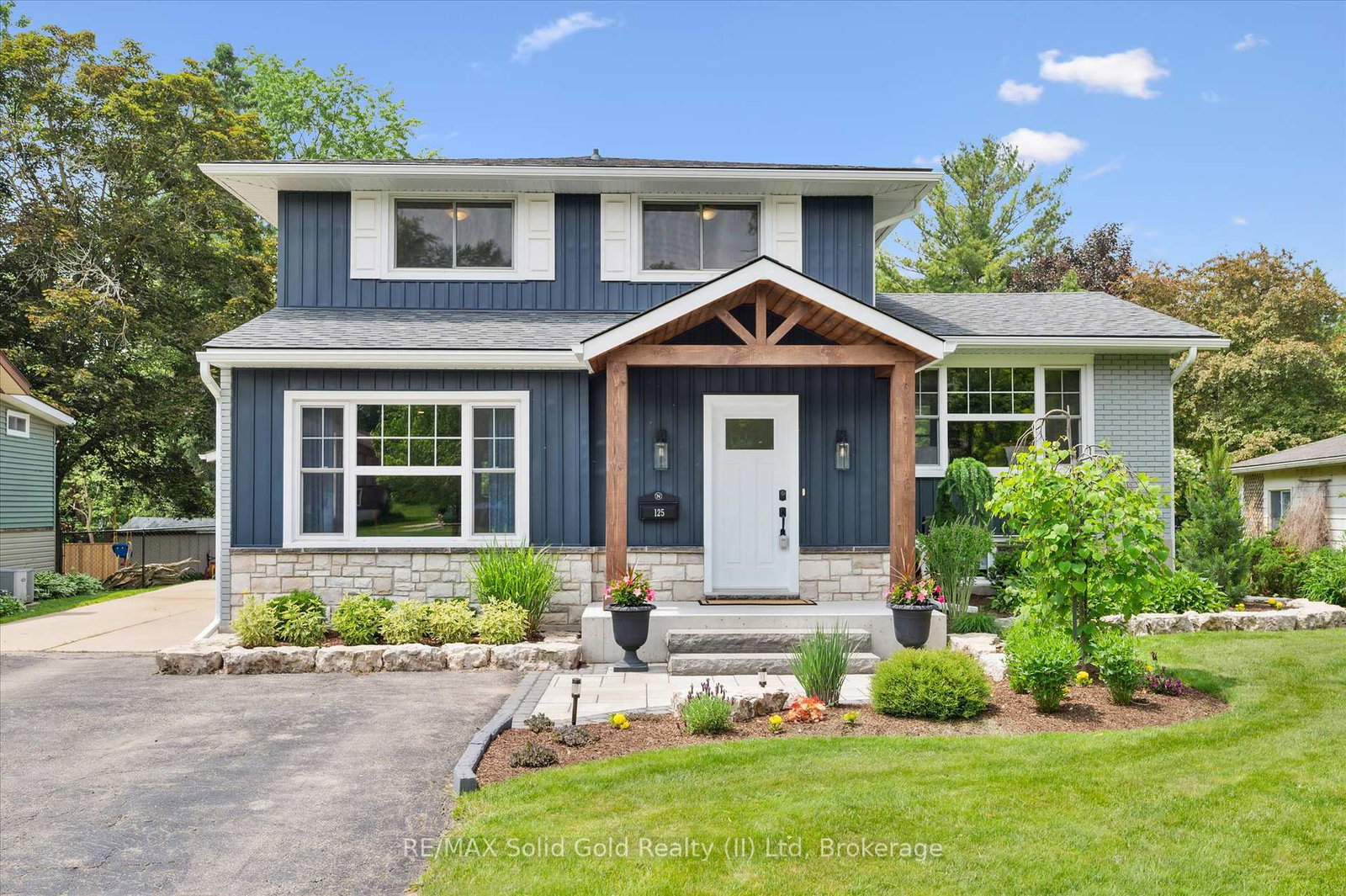 125-macgregor-crescent-waterloo-ontario-x12210453