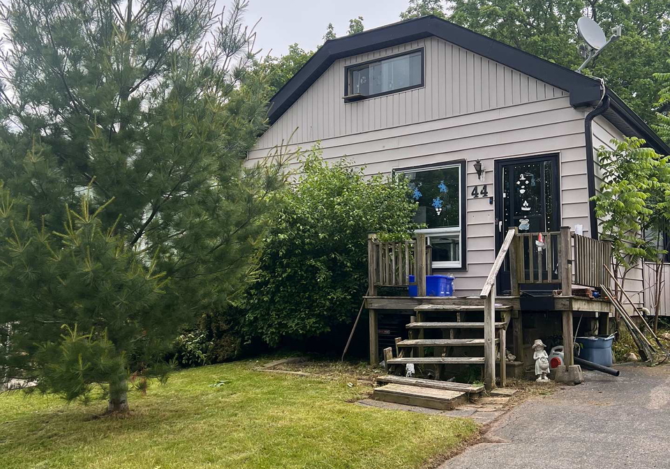 44-bedford-road-london-east-ontario-x12210525