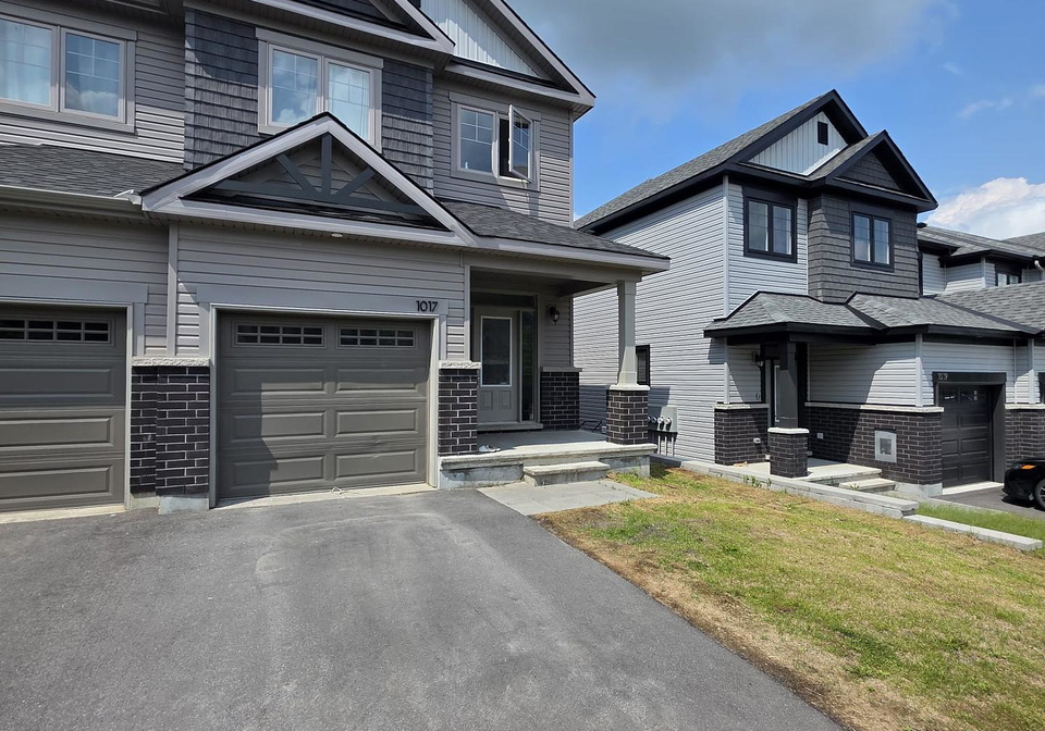 1017-kijik-crescent-ottawa-ontario-x12210531