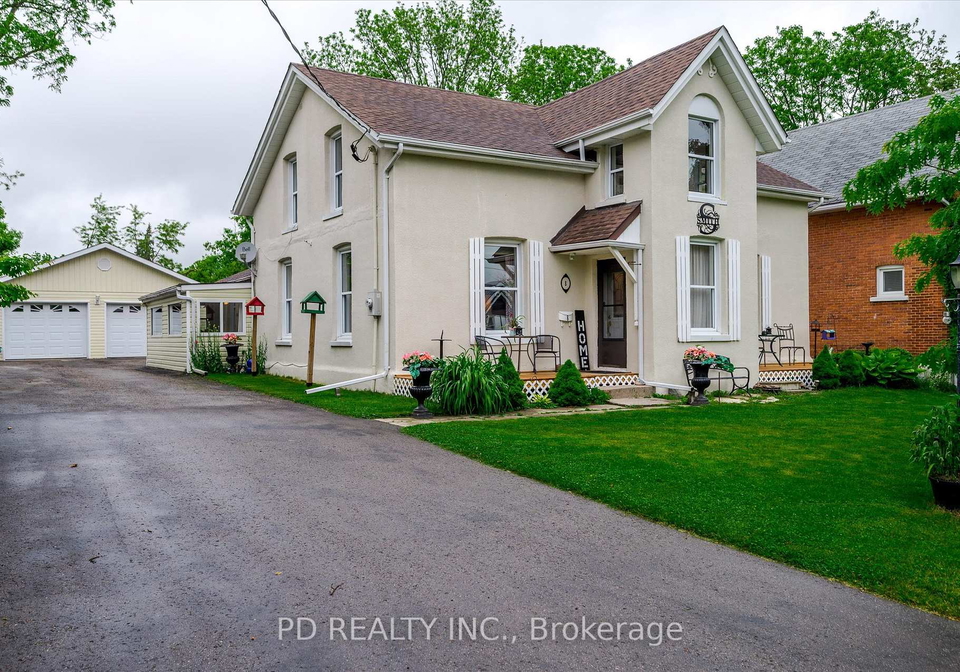 8-regent-street-kawartha-lakes-ontario-x12210745