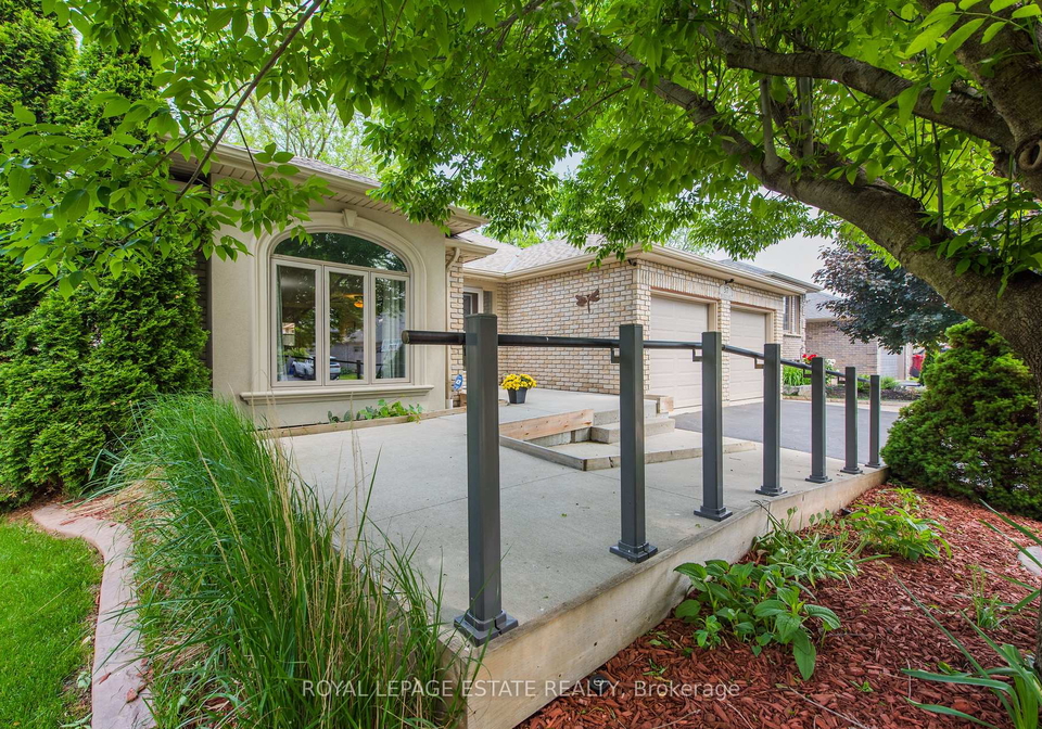 37-brooklyn-avenue-brantford-ontario-x12210765