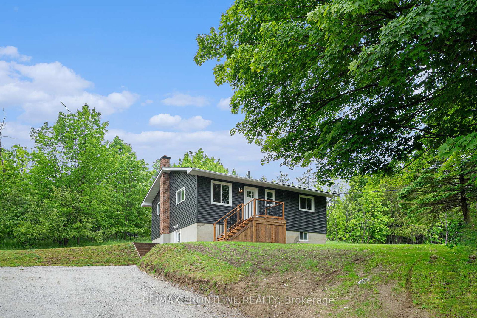 2558-watsons-corners-road-lanark-highlands-ontario-x12210772