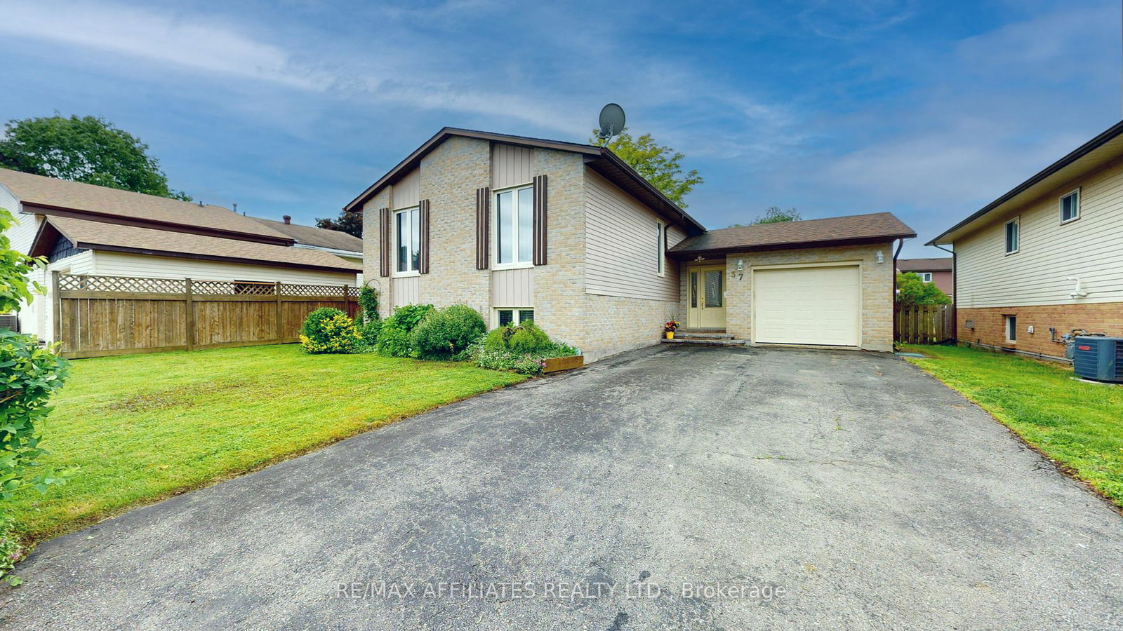 57-cambridge-crescent-brockville-ontario-x12210801