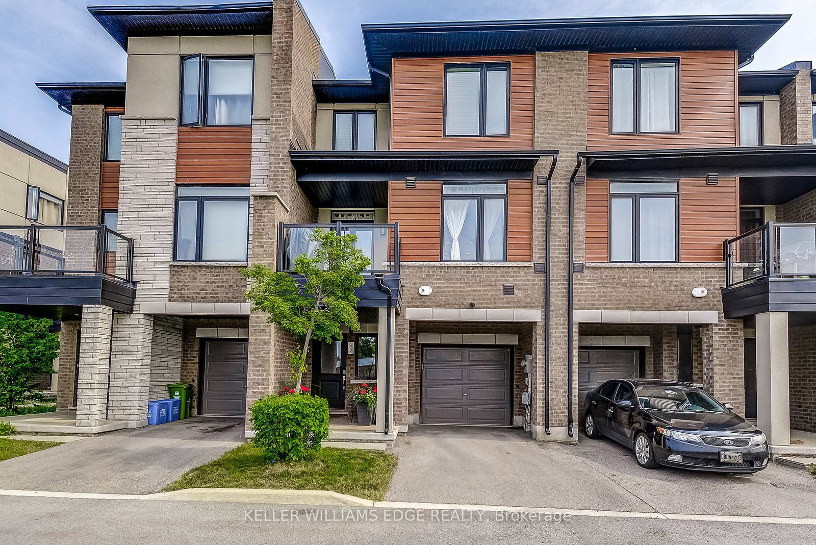 590-north-service-road-hamilton-ontario-x12210949