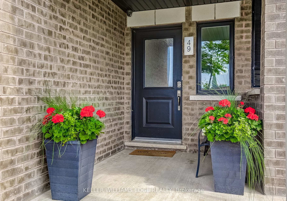 590-north-service-road-hamilton-ontario-x12210949