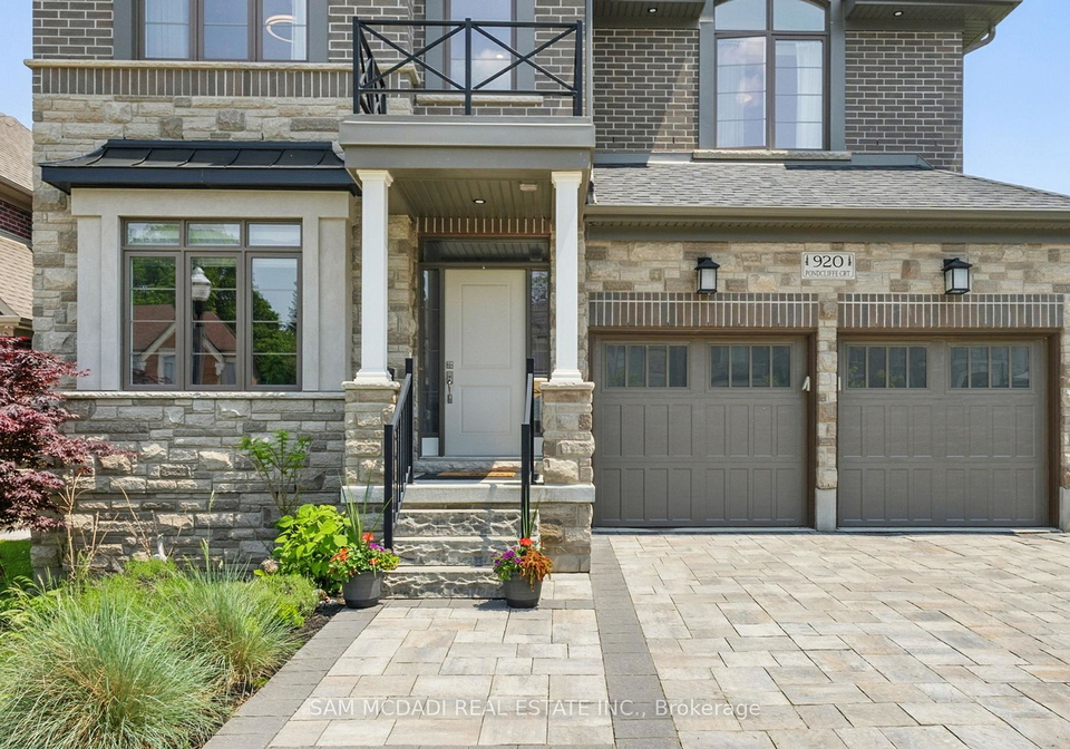 920-pondcliffe-drive-kitchener-ontario-x12210985