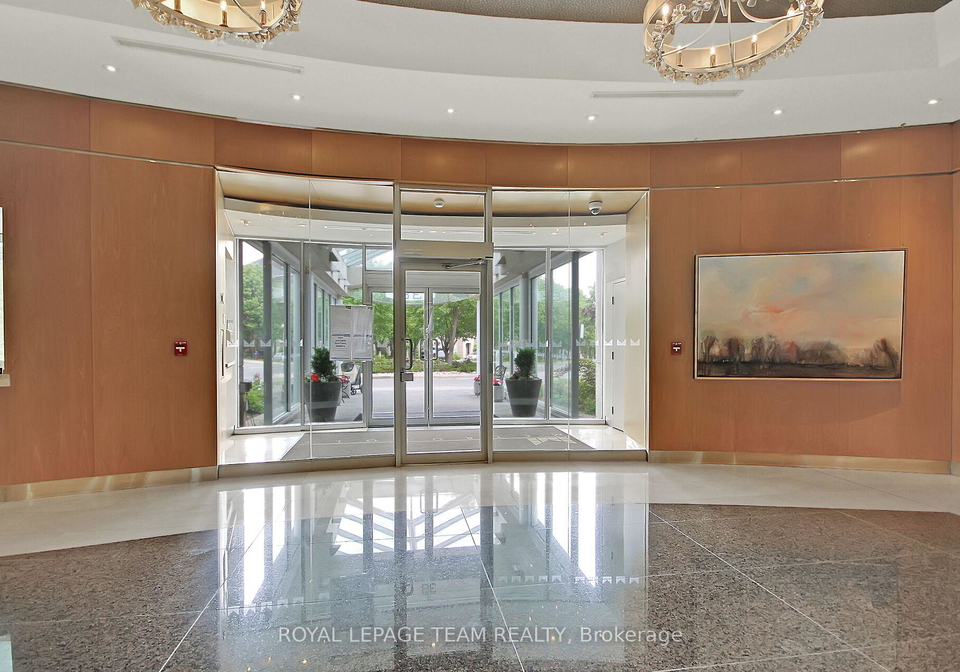 38-metropole-private-ottawa-ontario-x12211031