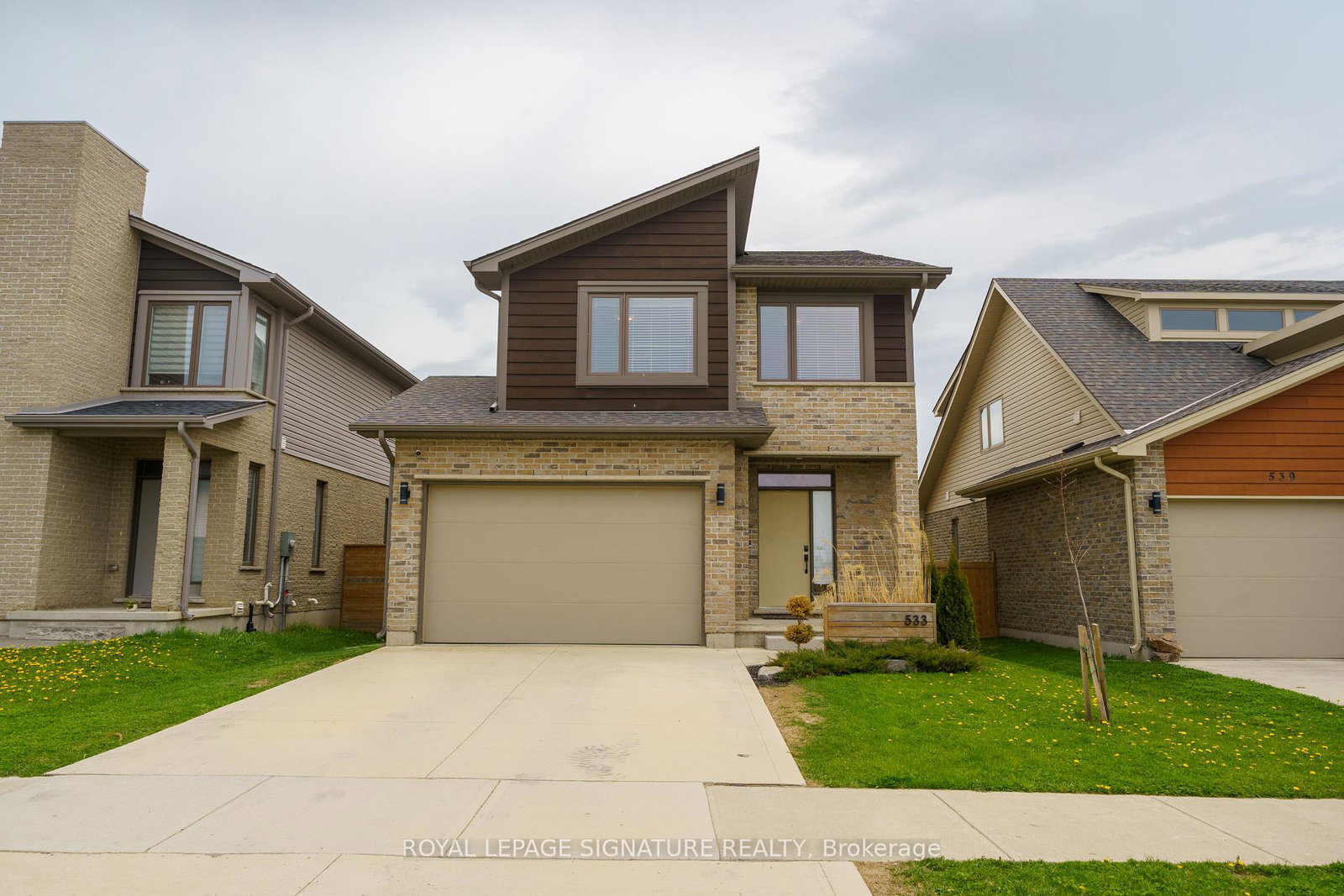 533-chelton-road-london-south-ontario-x12211072