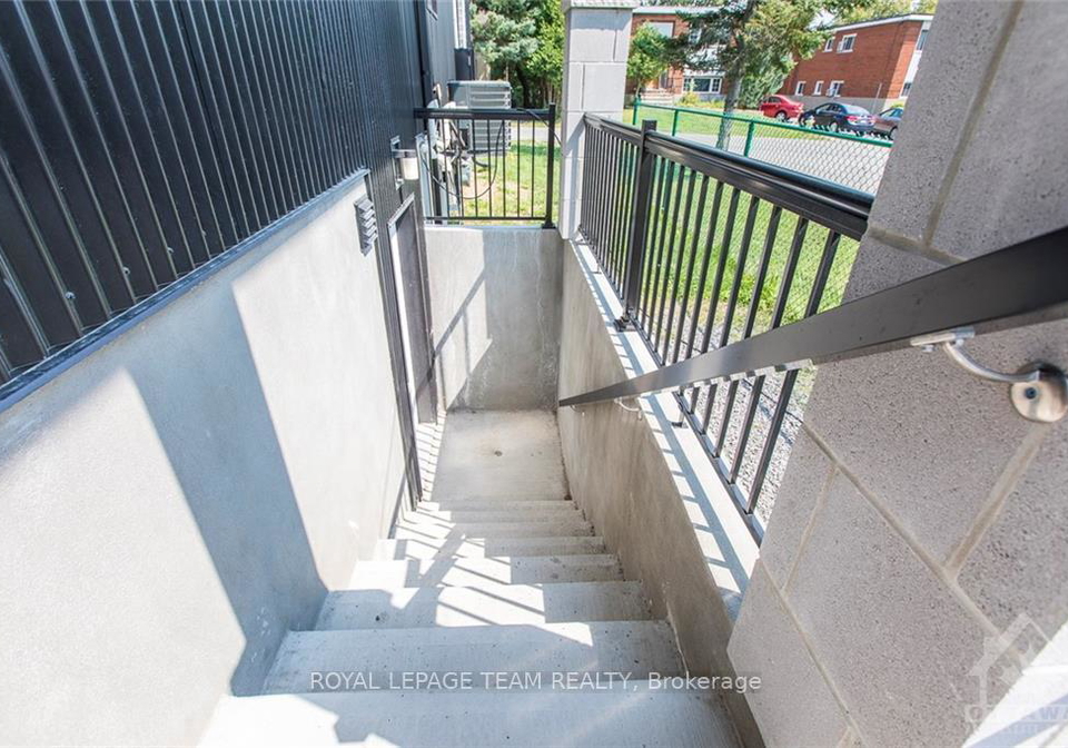550-brunel-street-ottawa-ontario-x12211167