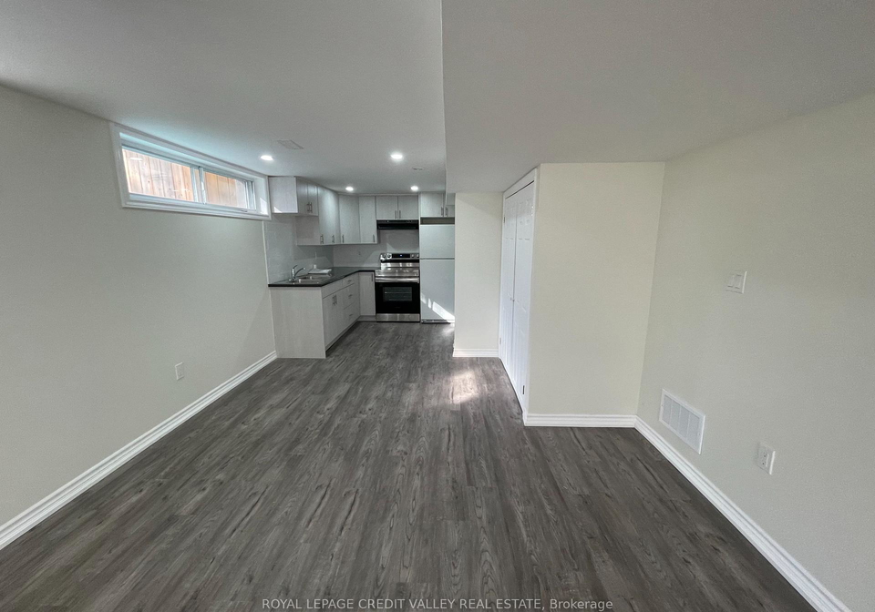 88-sheridan-bsmt-street-guelph-ontario-x12211285