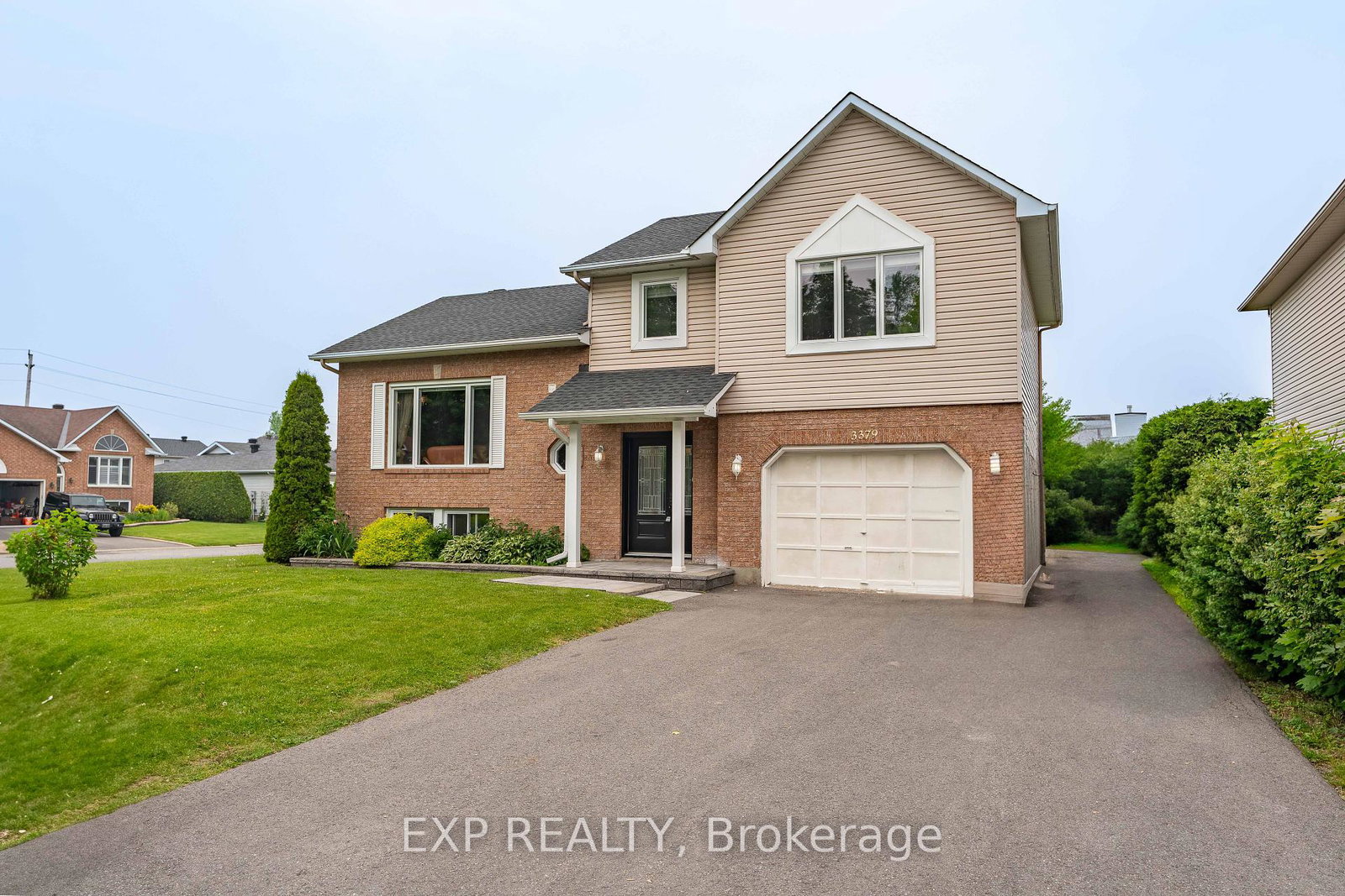 3379-descotes-circle-clarence-rockland-ontario-x12211358