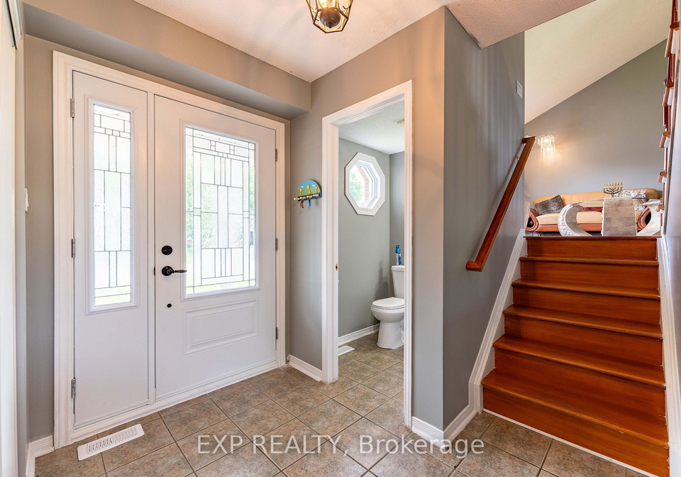 3379-descotes-circle-clarence-rockland-ontario-x12211358