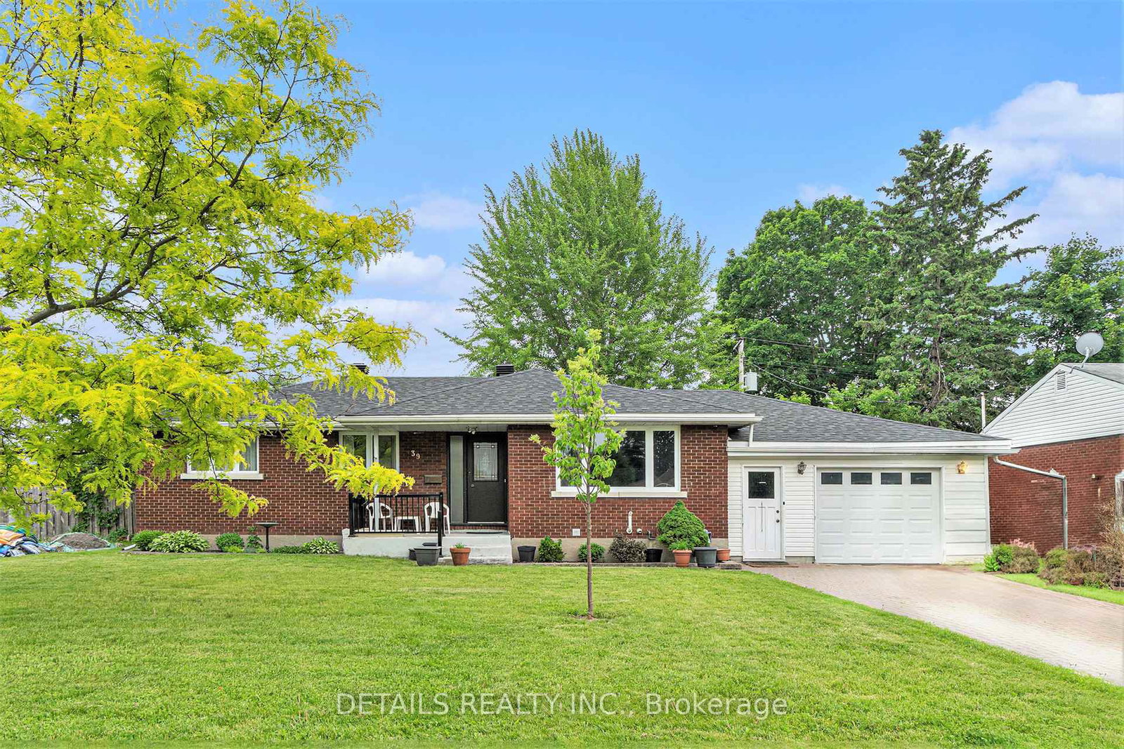 39-roundhay-drive-ottawa-ontario-x12211415