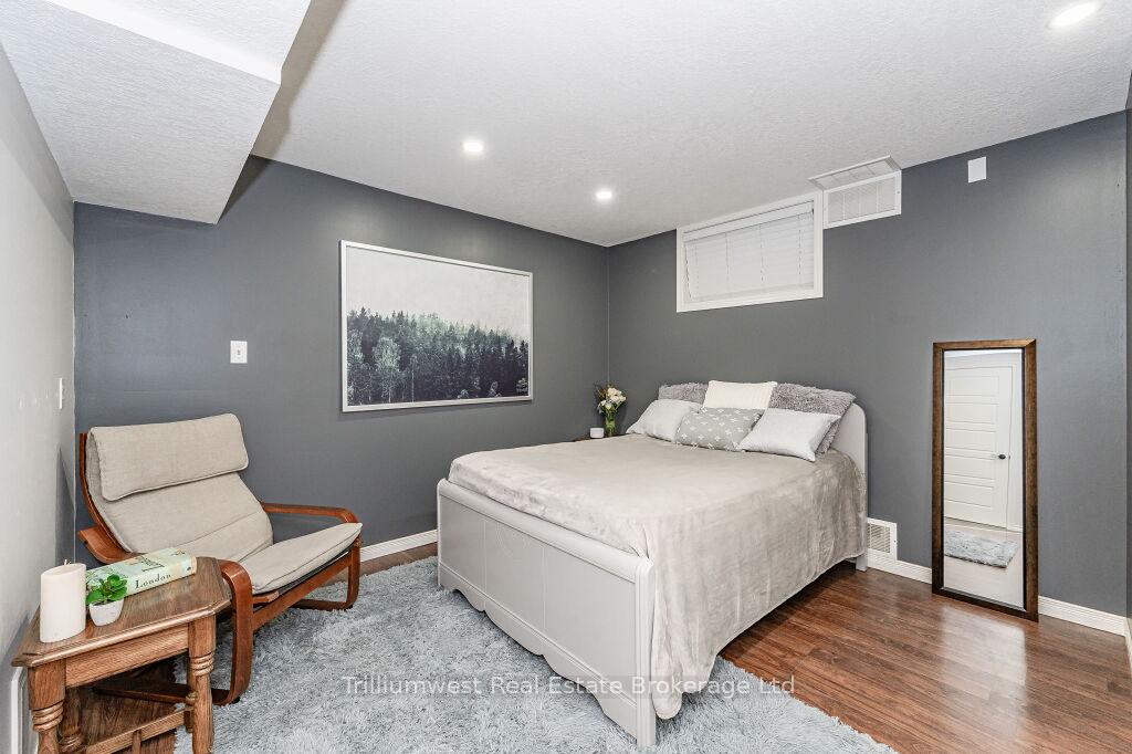 63-swift-crescent-guelph-ontario-x12211491