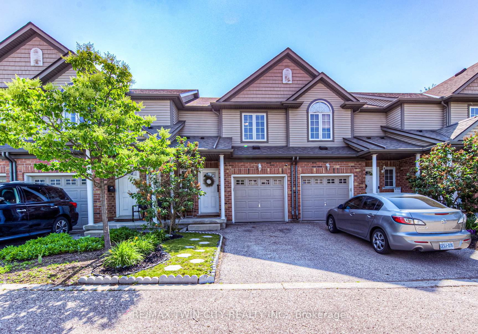 972-strasburg-road-kitchener-ontario-x12211644