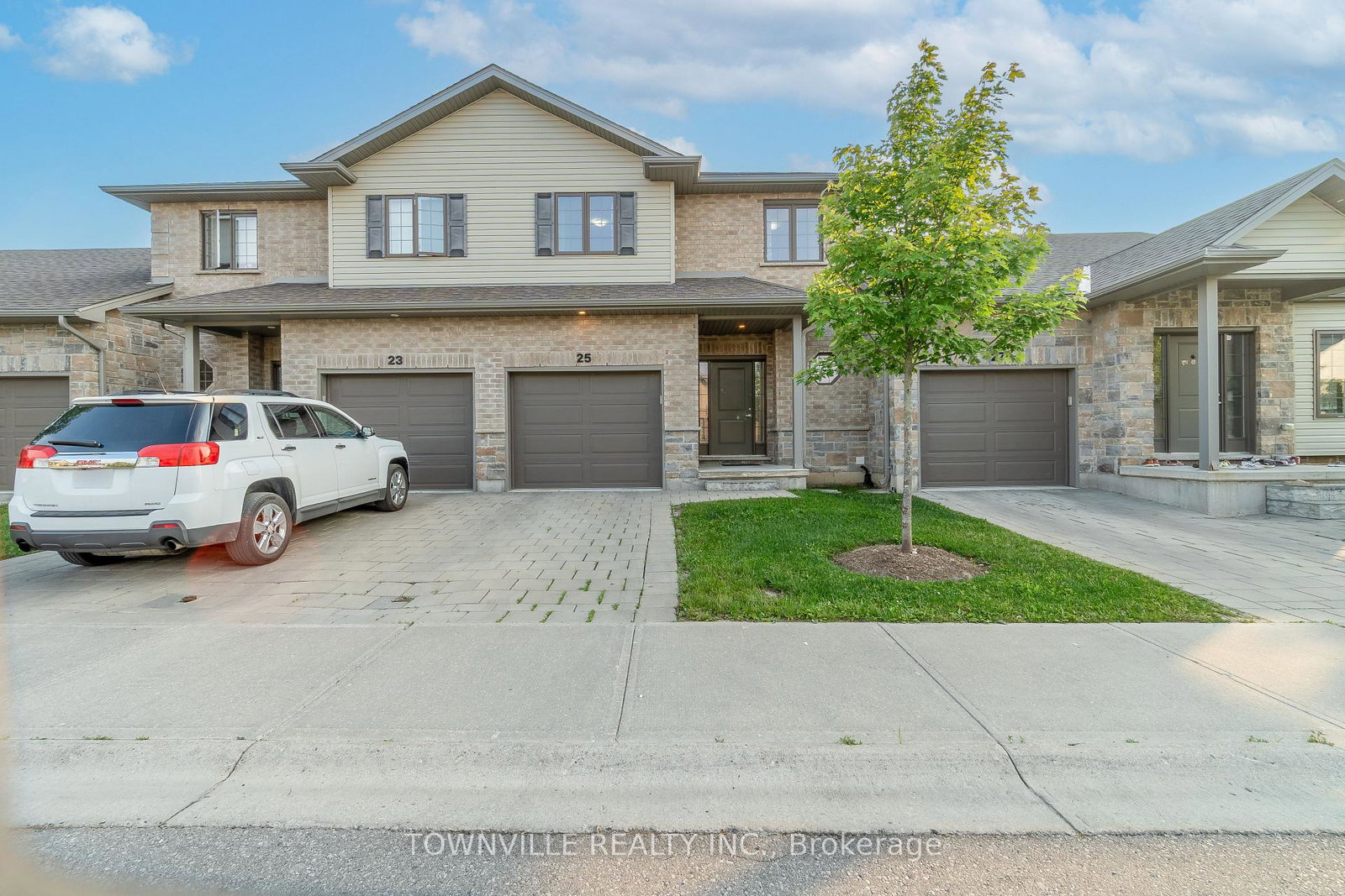 2910-tokala-trail-london-north-ontario-x12211655