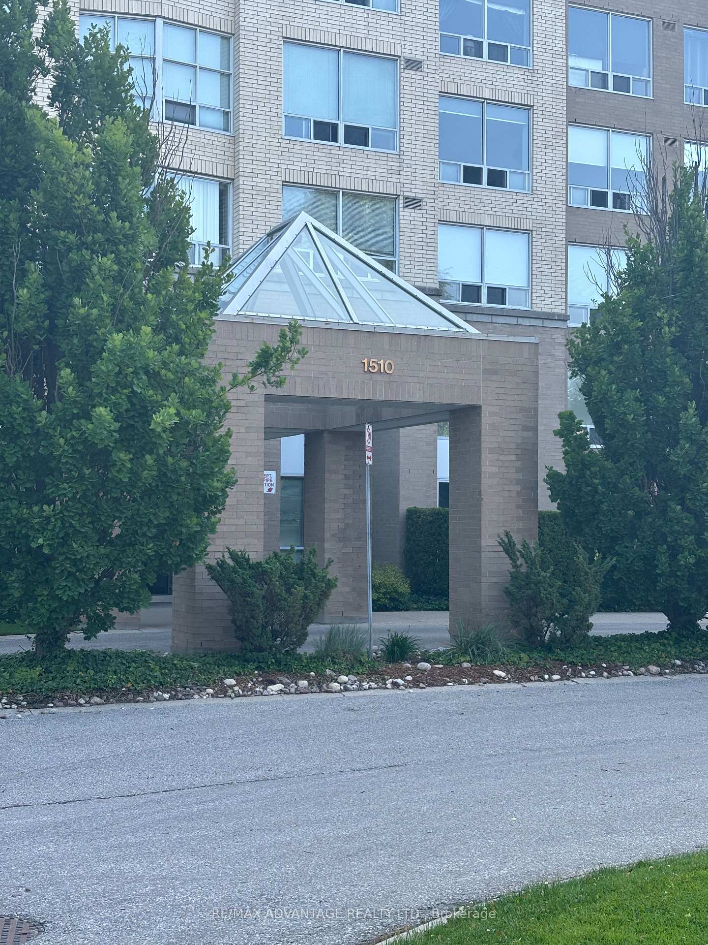 1510-richmond-street-london-north-ontario-x12211739