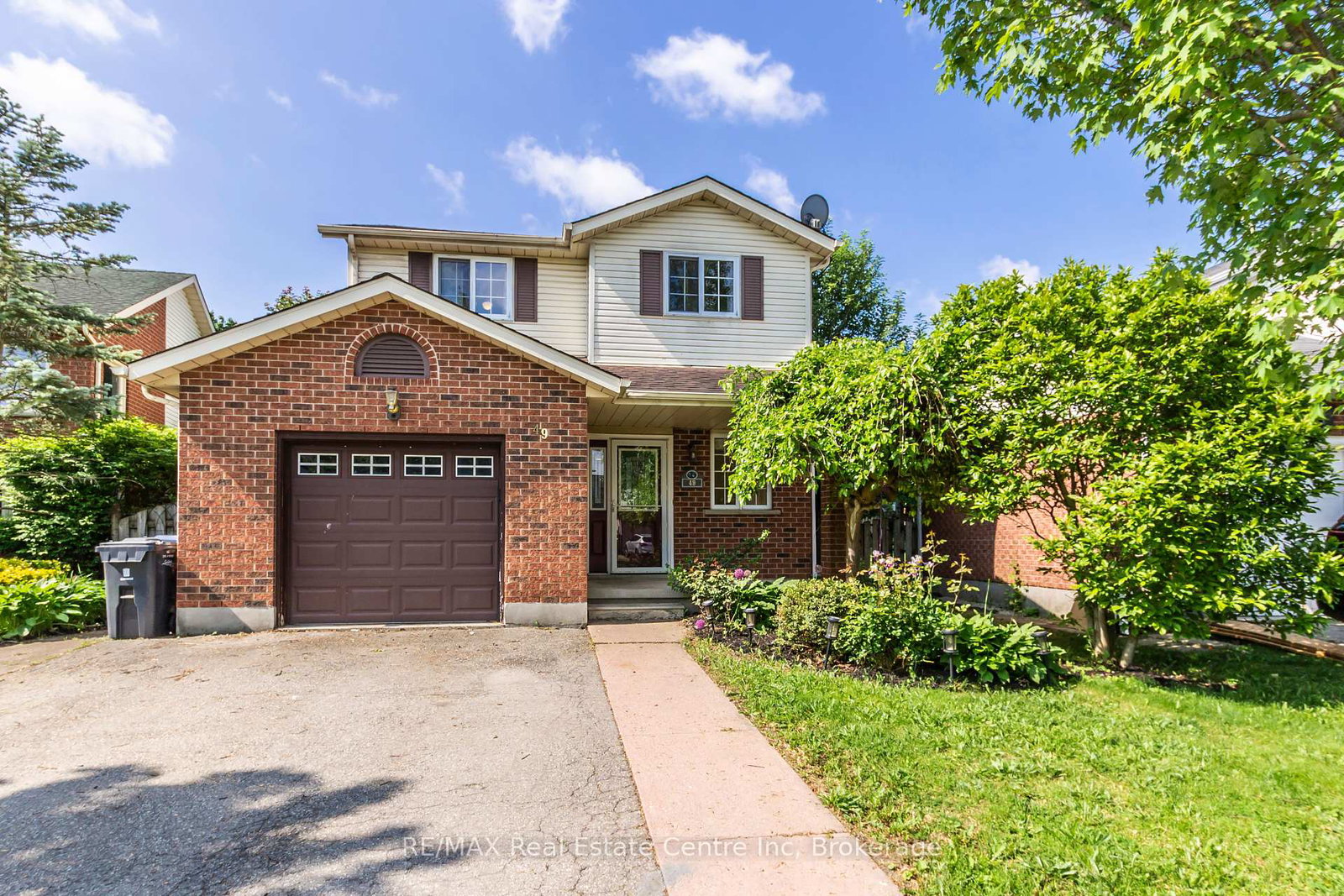 49-watt-street-guelph-ontario-x12211763