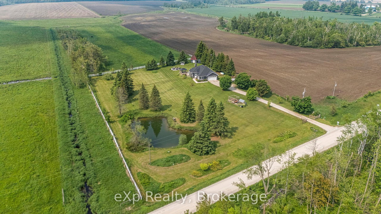 267171-south-line-b-grey-highlands-ontario-x12211777
