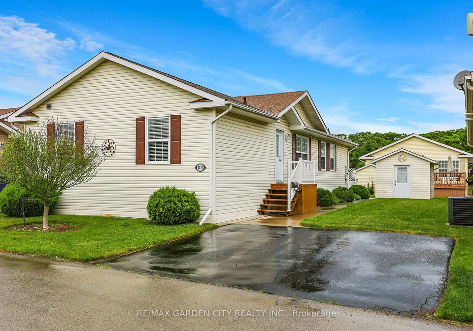 4577-sara-lane-lincoln-ontario-x12211788