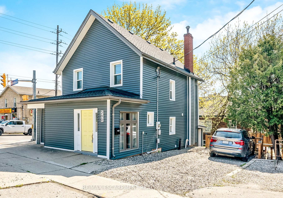 200-waterloo-avenue-guelph-ontario-x12211795