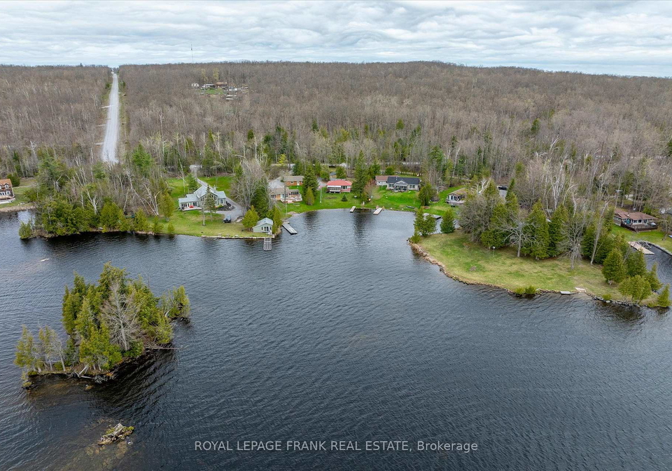 2-fire-route-13-trent-lakes-ontario-x12211847