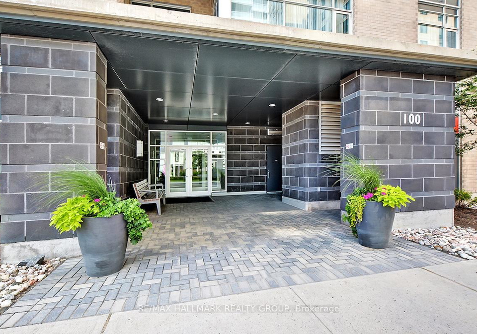 100-champagne-avenue-s-ottawa-ontario-x12211854