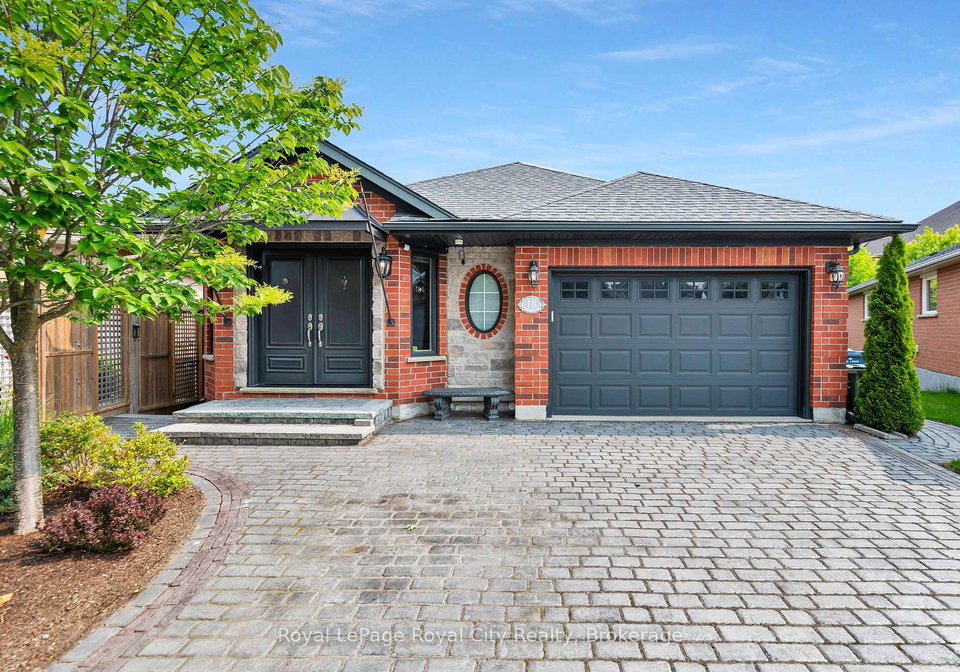 18-whitetail-court-guelph-ontario-x12211879