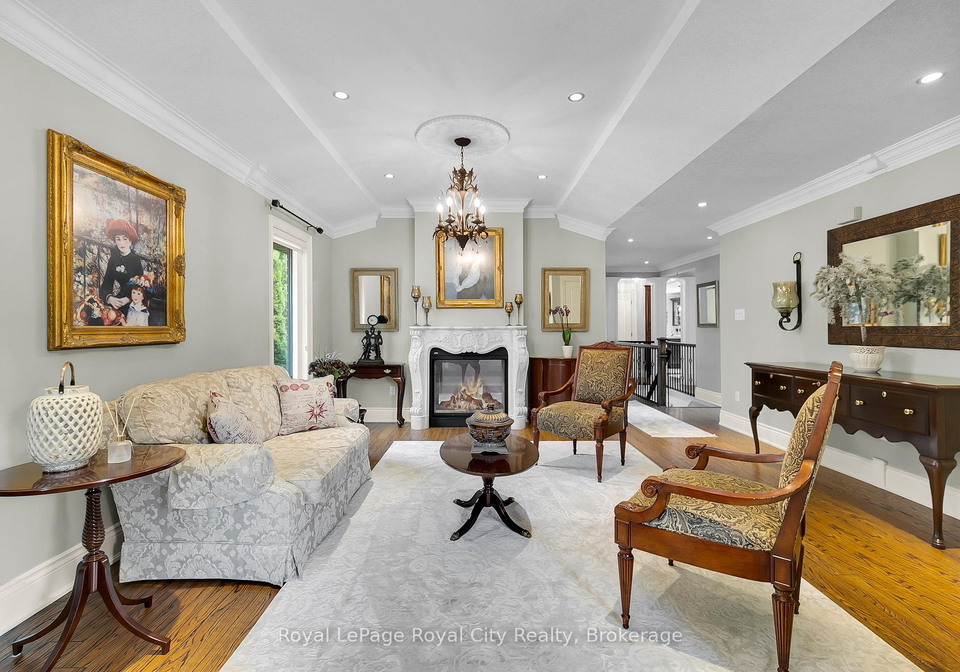 18-whitetail-court-guelph-ontario-x12211879