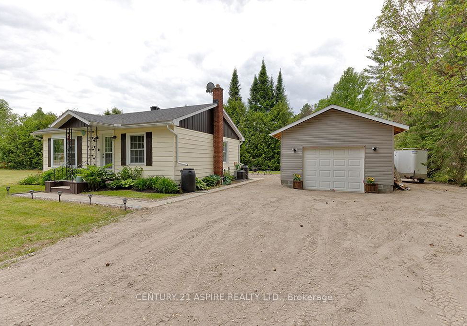 22-martin-street-laurentian-hills-ontario-x12212330