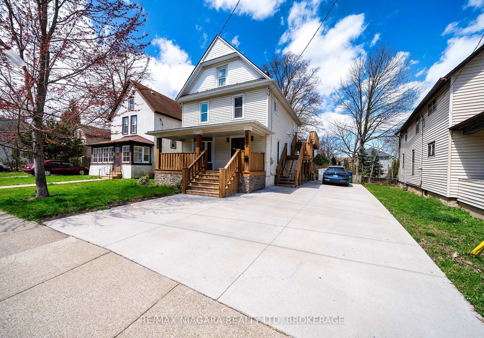 4749-epworth-circle-niagara-falls-ontario-x12212356