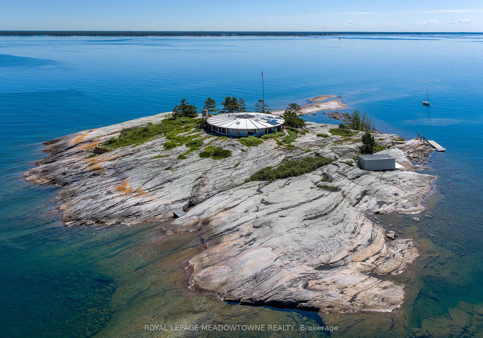 2-3700-the-table-rock-islands-georgian-bay-ontario-x12212392