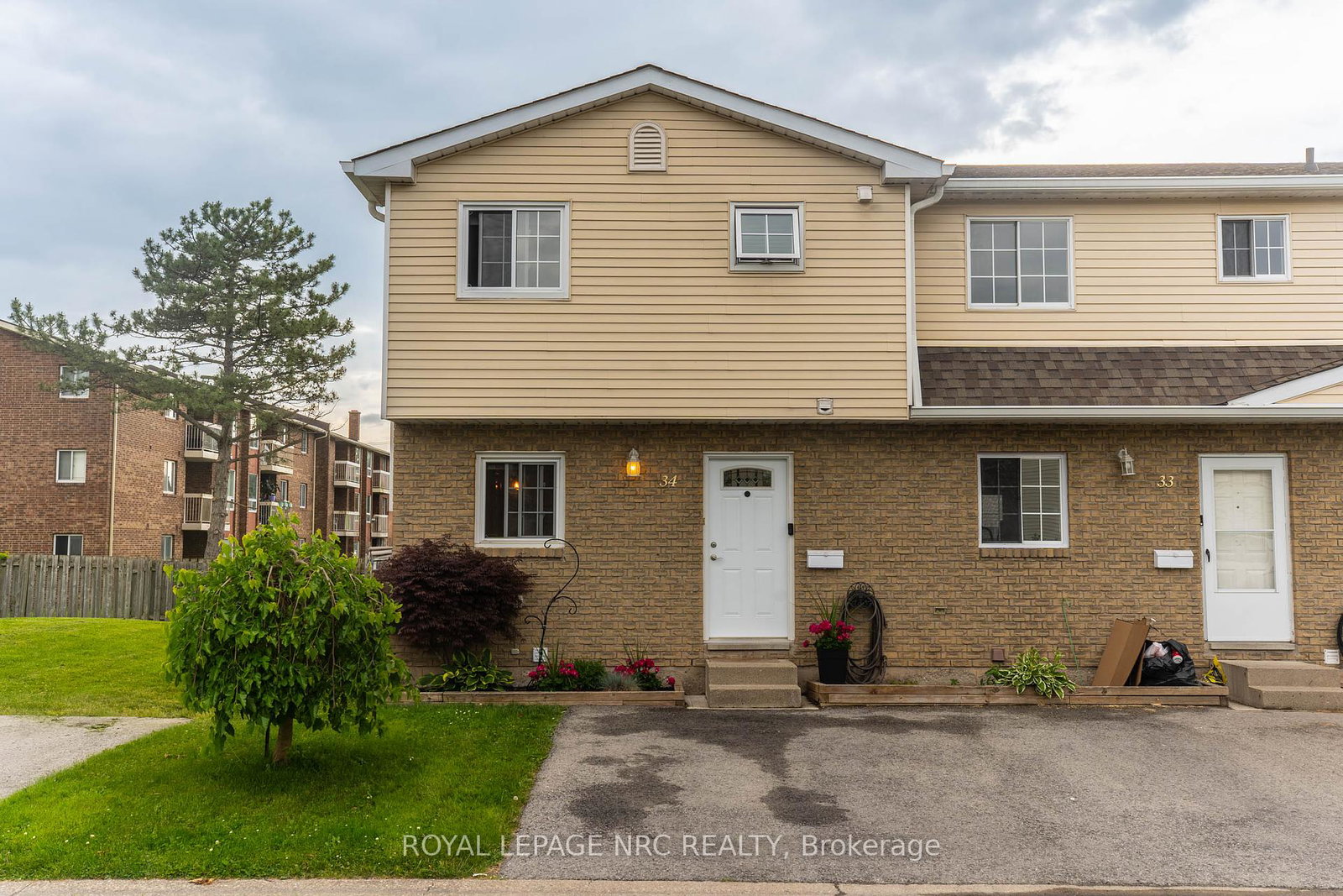 8136-coventry-road-niagara-falls-ontario-x12212446