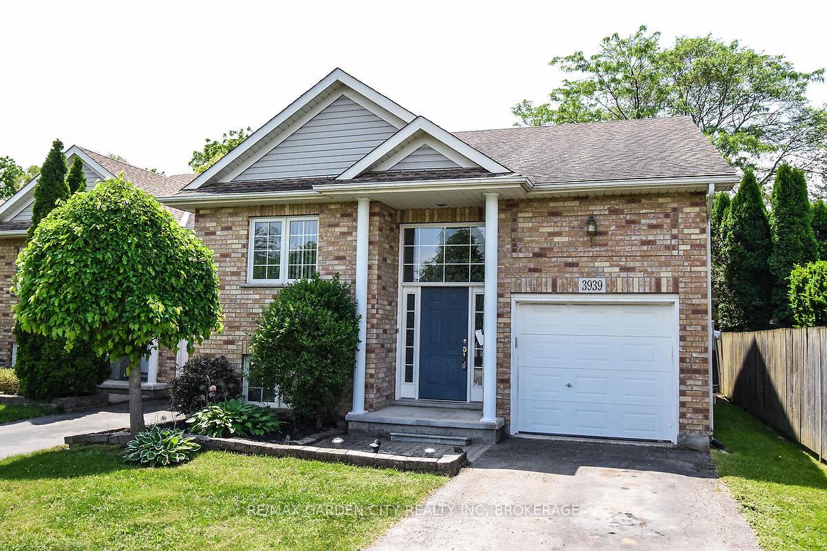 3939-azalea-crescent-lincoln-ontario-x12212529